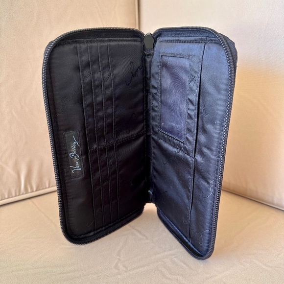 Vera Bradley "Night Owl' Zip Around Wallet - Picture 5 of 7